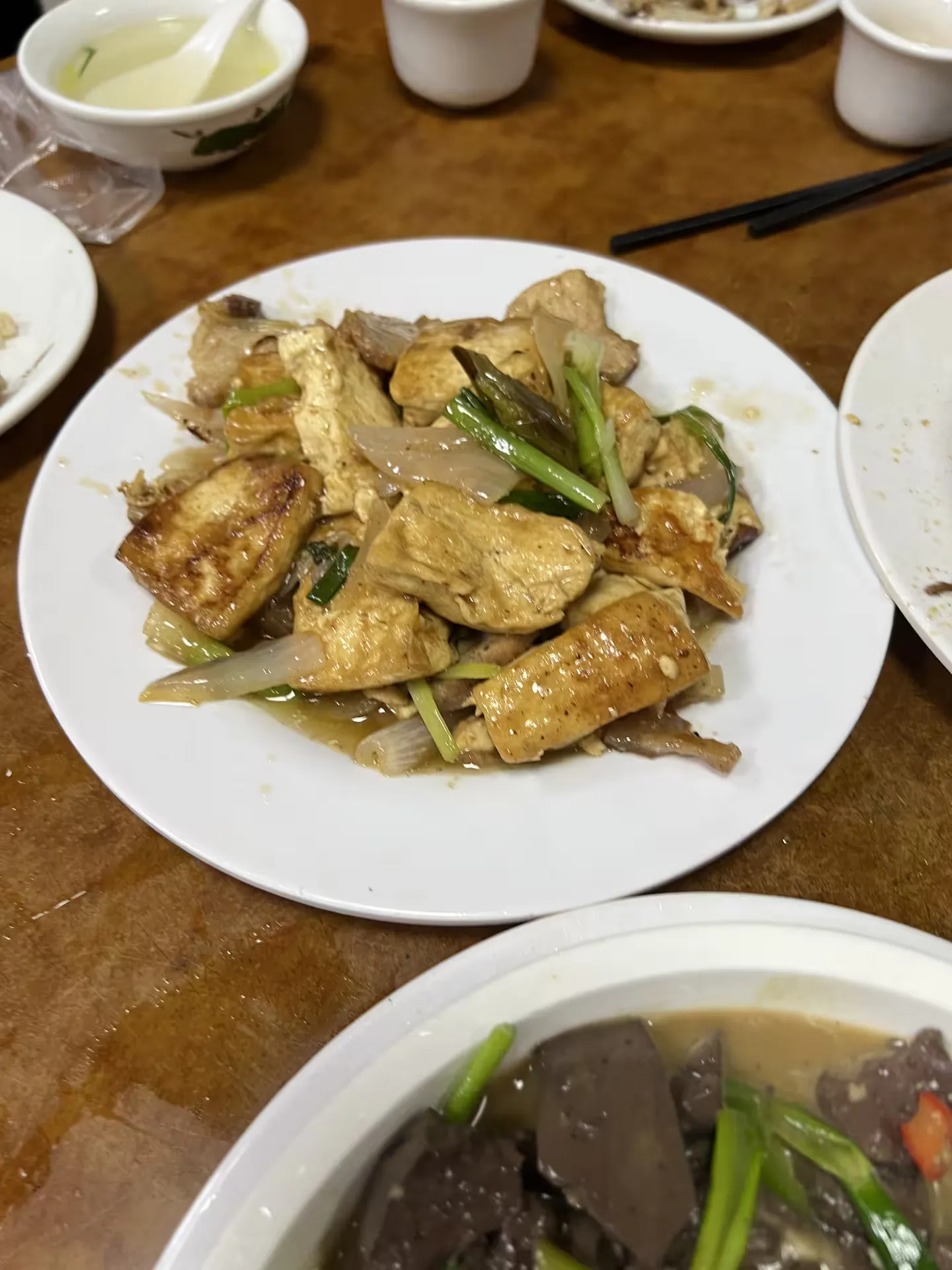 Tofu stir fried with pork